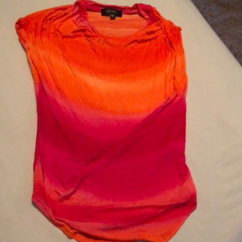 Light and bright shirt!